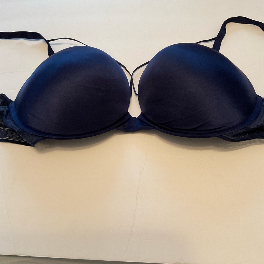 Victoria’s Secret Bombshell Push-up Bra